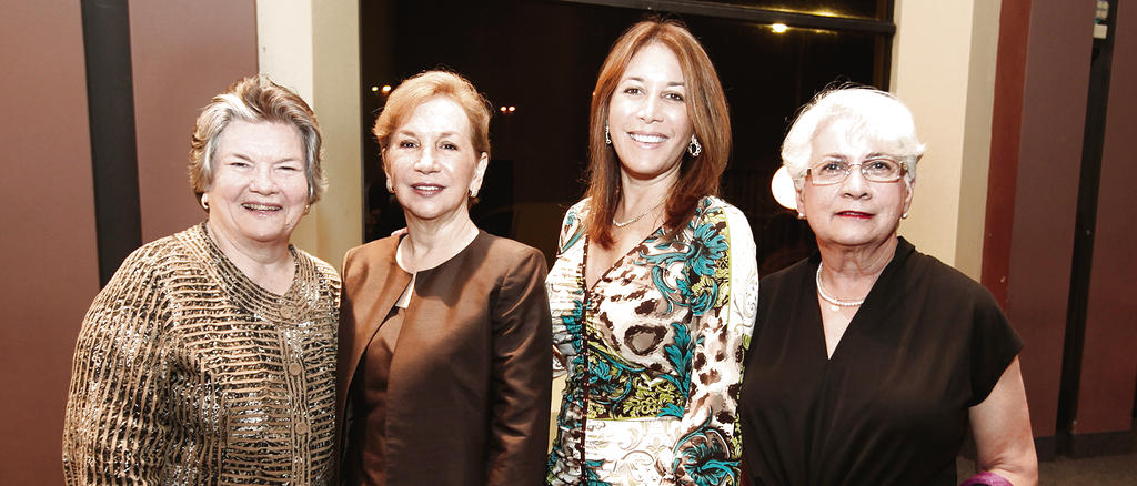 Diana de Alcedo, Teresita de Arosemena, Mayte de Reategui y Marcela Alcedo.()
