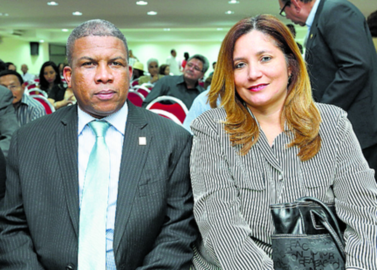 5. Silvano Vergara y Lorena Pinzón.