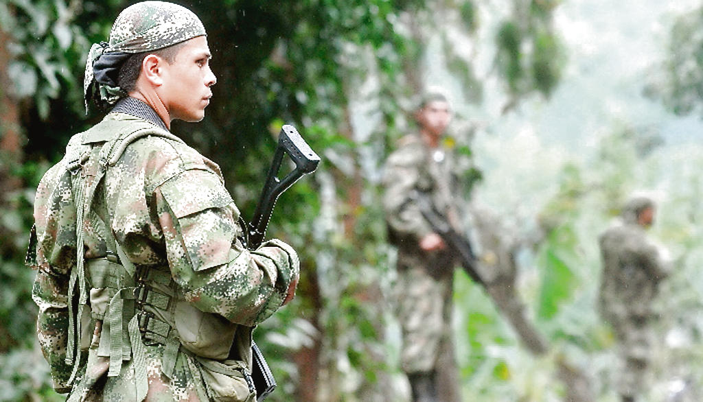 Vigilancia. Miembros del sexto frente de la guerrilla.(EFE)