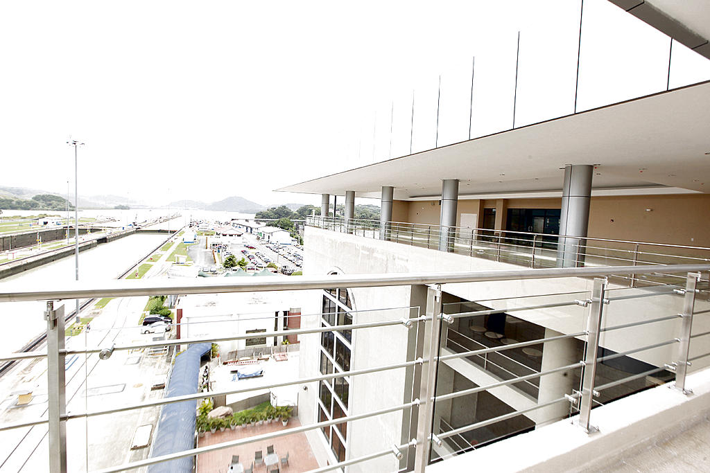 Novedad. Terraza techada del centro de visitantes.(Víctor Arosemena)
