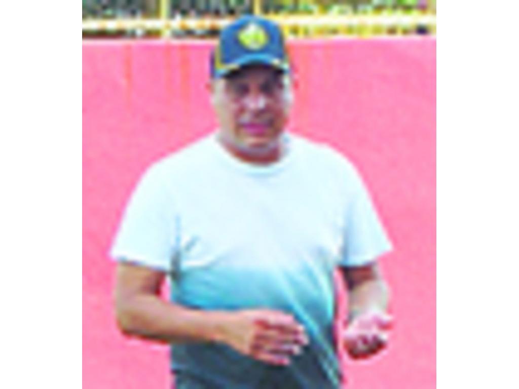 La frase: Tenemos diez jugadores de la reserva en el amistoso ante Plaza Amador, estamos rotando, eso es para darle confianza para el día que lo llamemos, para cumplir con los 650 minutos reglamentarios que se pide para la reserva.(Franklin Narváez /Técni