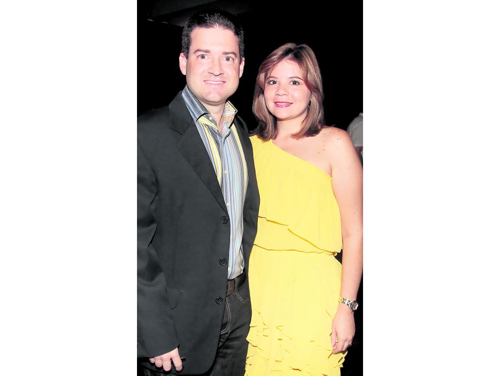 Joaquín Carney y Carolina Carney.()