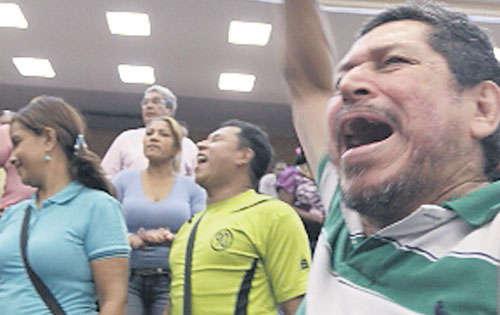 <p> El ambiente caldeado</p>