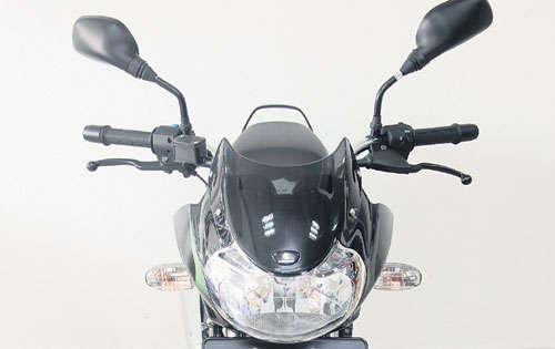 <p>Motor: 4T OHC</p>
