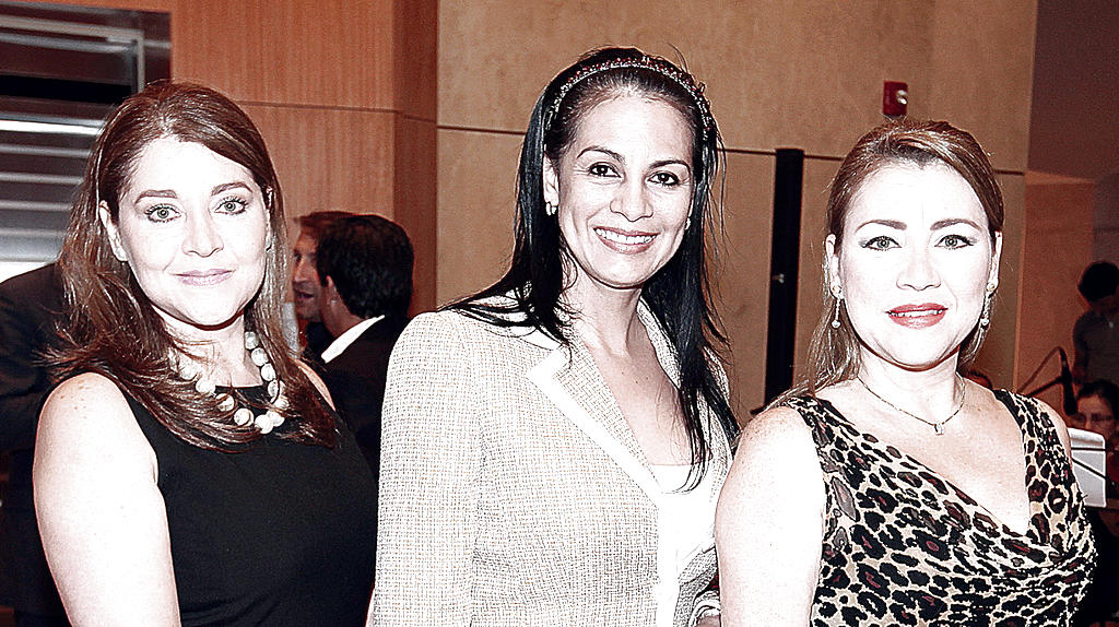 Liliana de Recuero, Lorena de Dejud y Laura Rodríguez.()
