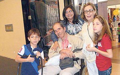 <p> Personaje. Allí estuvo Ricardo Arias Calderón y su familia. </p>