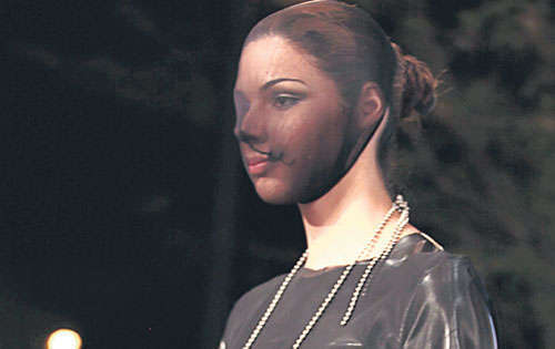 <p>Estilo. No es darks pero si tiene un toque gótico.</p>