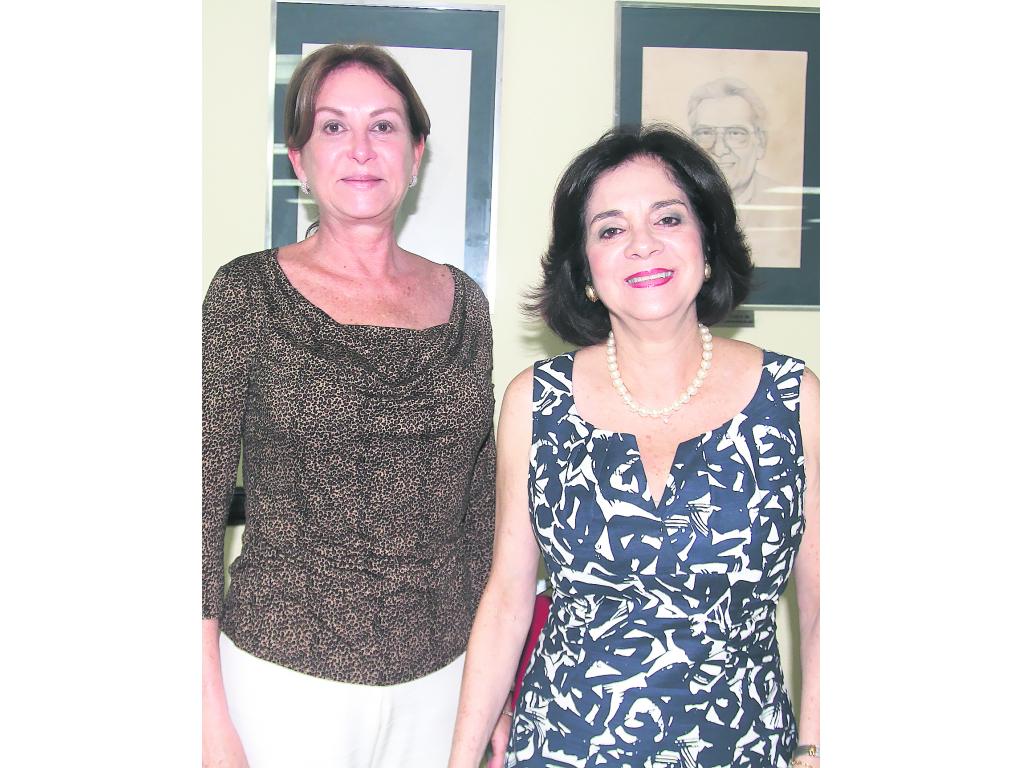 Marta de Orfila y Mariela de Chanis.()