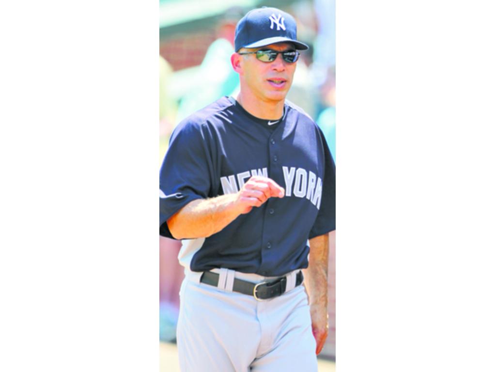 El entrenador Joe Girardi también vendría.