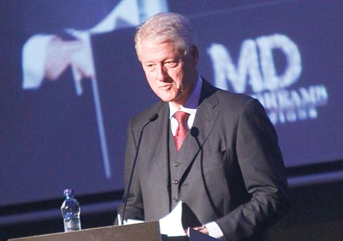 <p>Optimismo. Habló de lo positivo del acuerdo comercial entre Panamá y Estados Unidos.</p>