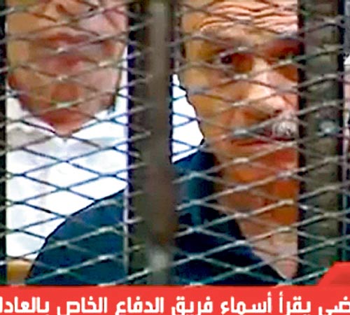 <p>Involucrado. El exministro egipcio de Interior, Habib al Adlilos, también es juzgado.</p>