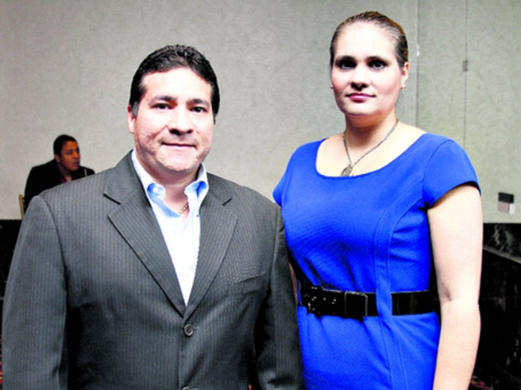 2. Manuel Samaniego y María Isabell Poveda.