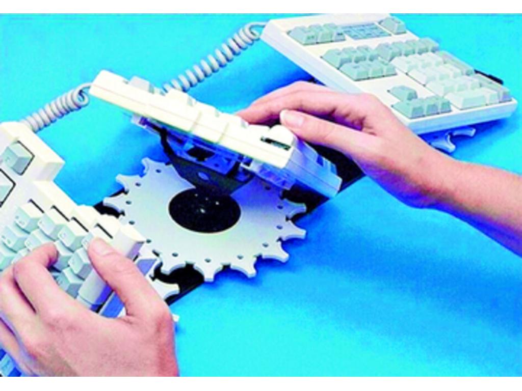 El Comfort Keyboard es un teclado de diseño modular que puede ser armado de la manera que se te antoje. Cada tecla es completamente programable de modo que puede reestructurarse la disposición a diferentes ubicaciones físicas.