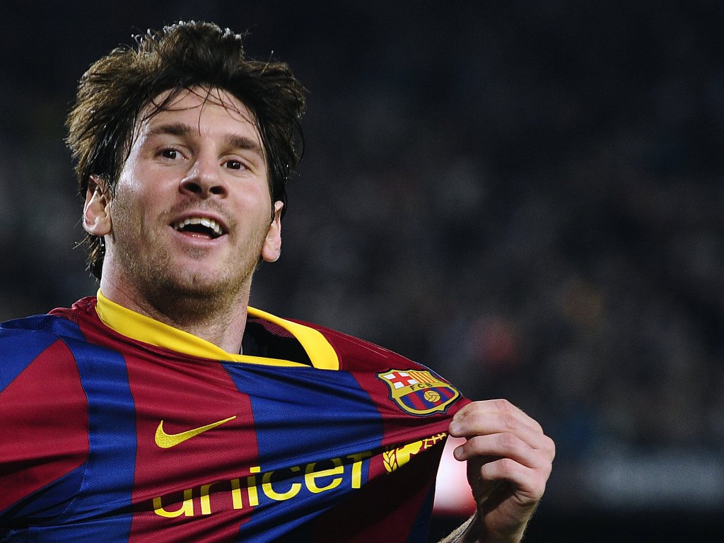 El club de fútbol francés Paris Saint Germain (PSG) negocia el fichaje
del jugador del FC Barcelona Lionel Messi, según informó hoy el diario
"LÉquipe".