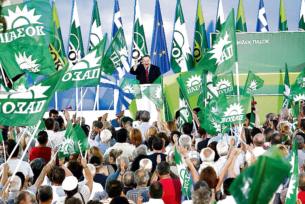 Campaña. El líder del PASOK, Evangelos Venizelos.(EFE)