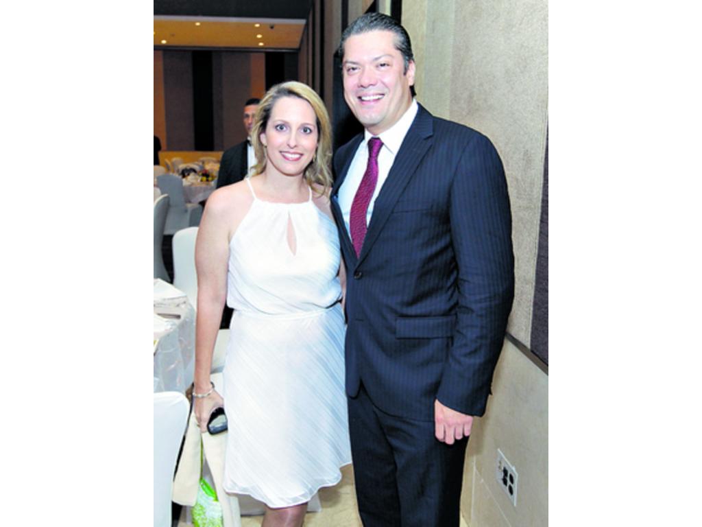 5. Raquel Robleda y Herman Atencio.