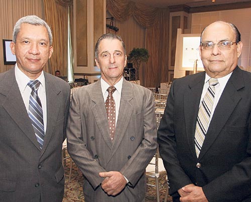 <p>Marco Mora, Francisco Álvarez y Jorge Morales.</p>