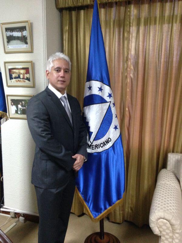 El diputado José Simpson Polo. Foto/Cortesía <br>