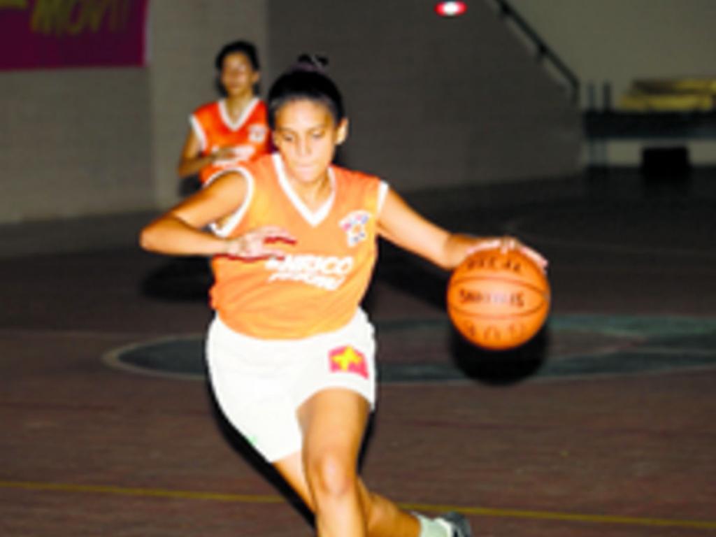 El Enrico Fermi despertó, pero no le alcanzó.(Anayansi Gamez)