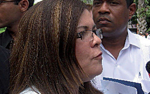 <p>La magistrada Ileana Turner, del Tribunal de Cuentas, llamó a juicio a Guadalupe Alvarado Bonilla de Ochy, por la supuesta lesión patrimonial.</p>