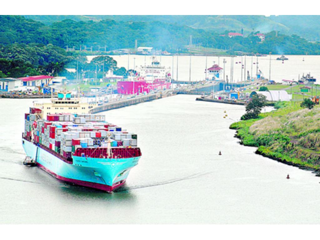Proyecto. El programa de ampliación del Canal de Panamá permitirá que buques de gran tamaño transiten por la vía interoceánica, lo que beneficiará de una manera u otra a la industria marítima mundial, y su culminación en la fecha pactada es de suma import