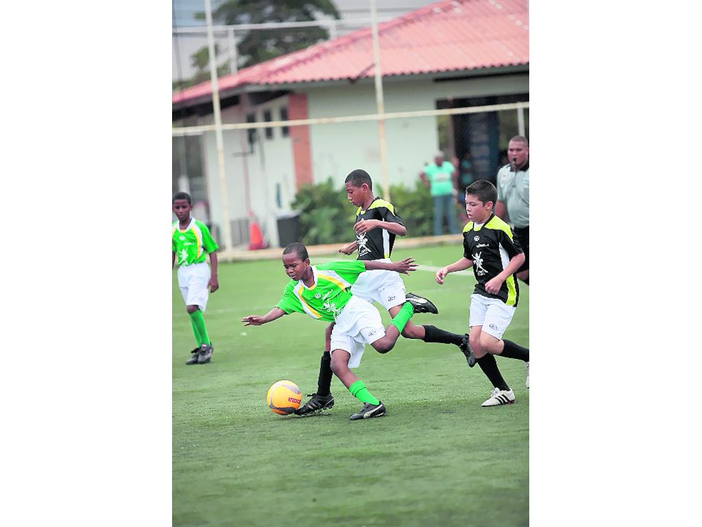 El torneo abarcará tres meses y todos los partidos se realizarán en el Cascarita Tapia.()