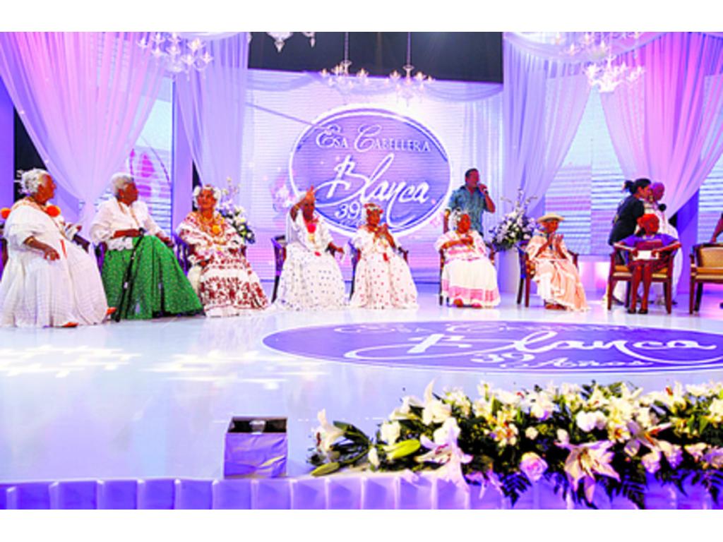 Las concursantes gozaron durante sus presentaciones en vivo.()