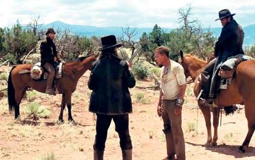 <p>Espacio. La cinta se desarrolla en Absolution, un pueblo del Oeste que vivió la fiebre del oro a finales de siglo XIX .</p>