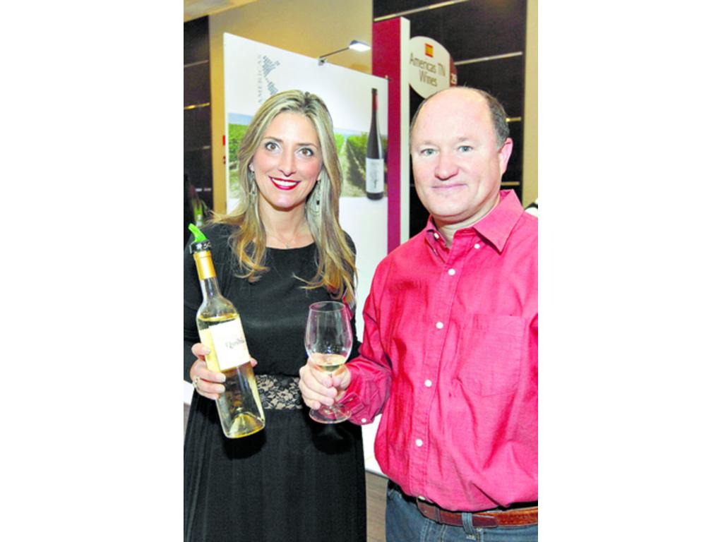 8. Fabiana Bracco y Artur Sherry.