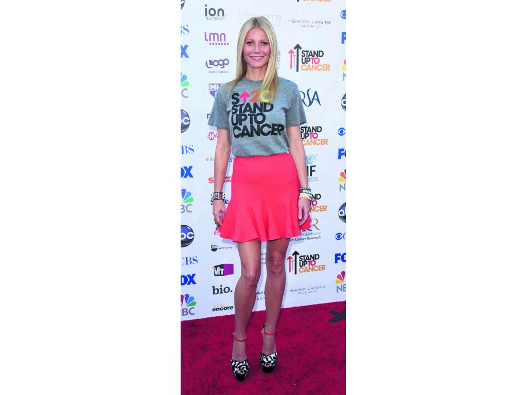 Deportiva. En el evento "Stand Up to Cáncer".()
