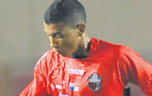 <p>Lucha. Sanfra quiere estar en semis.</p>