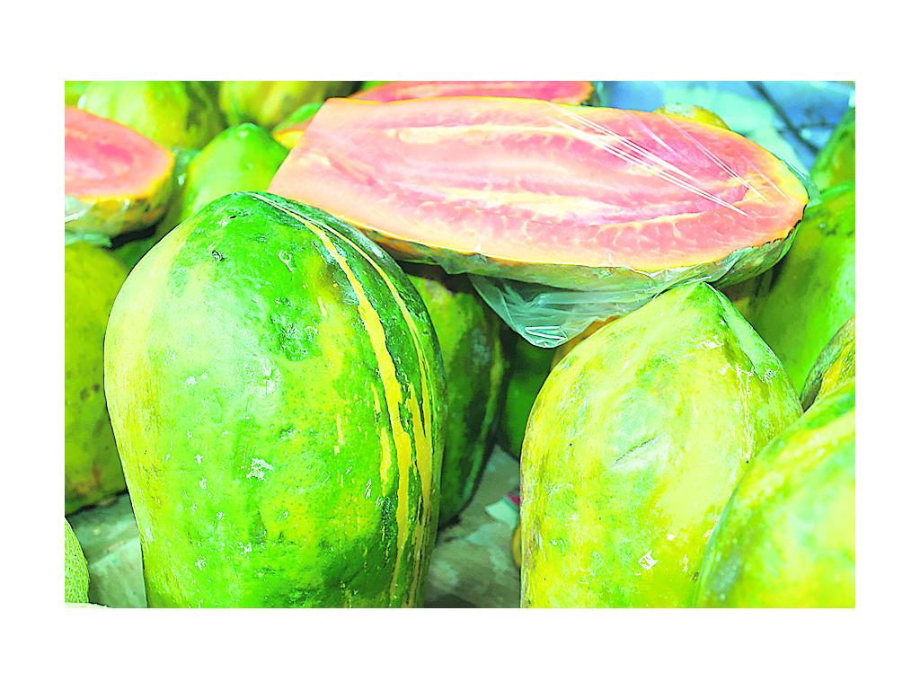 Comercialización. Las frutas tienen un amplio mercado.(ARCHIVO)