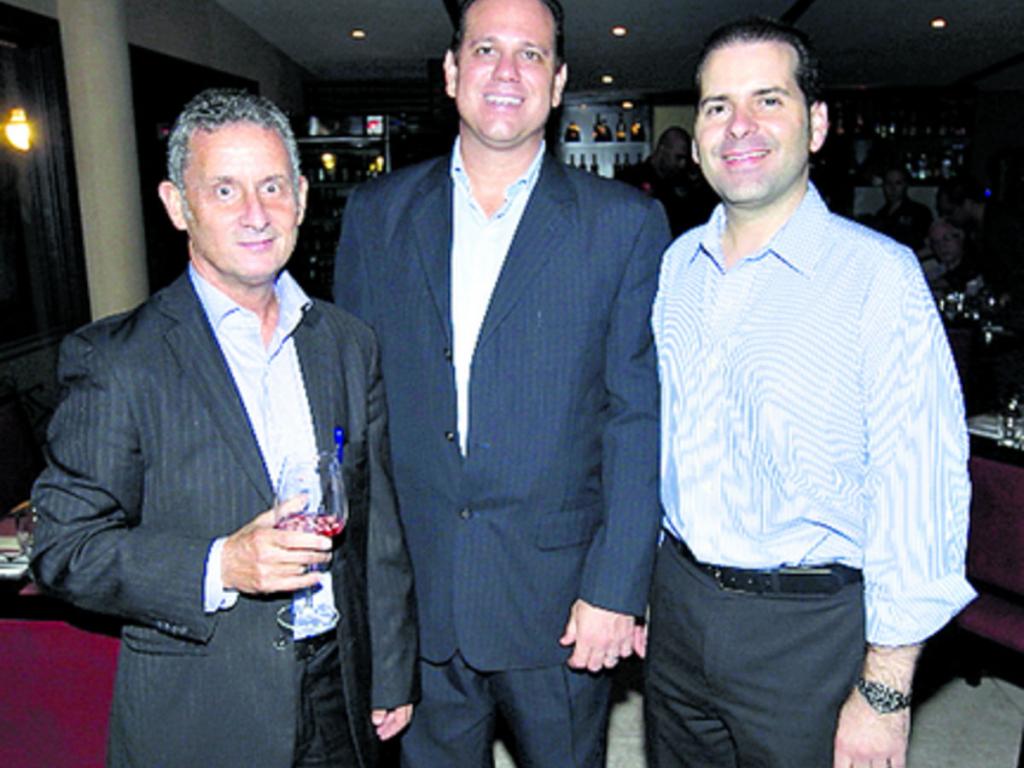 2. Enrique Alemán, Leopoldo Peralta y Ricardo Chevalier.