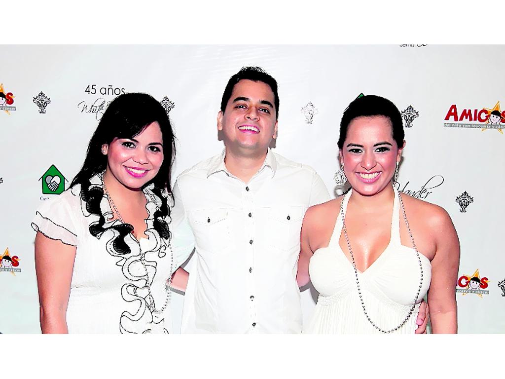 Fulvia Leblanc, Edgar Ortíz y Melissa Suárez.()
