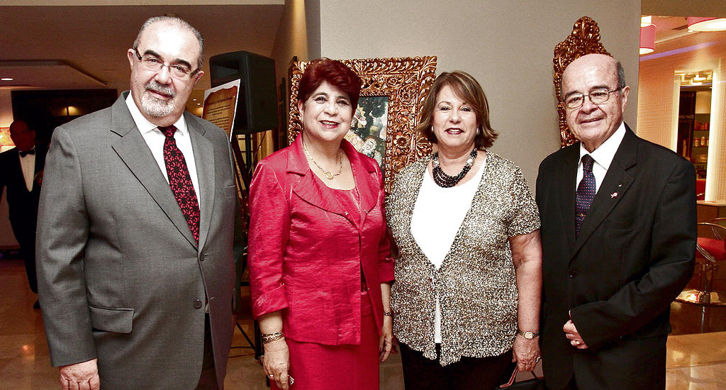 Guillermo Russo, Lourdes Ruiz Caro de Salas, Dora de Russo y Pedro Salas.(Omar Morales)
