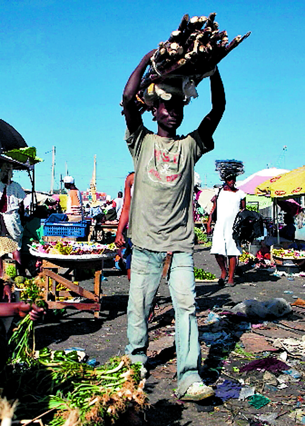 Ventas en el mercado. (efe)