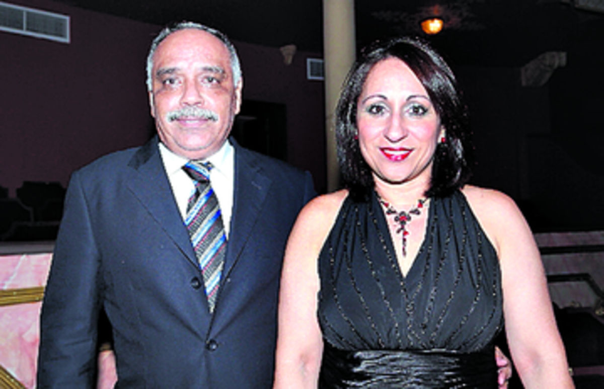 4. Octavio González y Gisela de González.