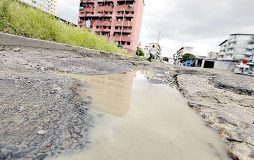 <p>Afectaciones. Se dan por el paso de camiones y buses.</p>