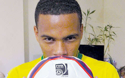 <p>Goleador. El punta se despide de la LPF.</p>