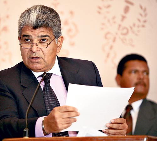 <p></p><p>Denuncia. José Raúl Mulino también fue blanco del jaqueo.</p>