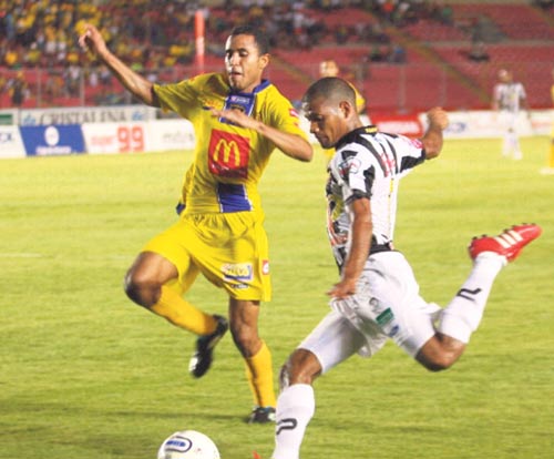 <p>Cerrado. El duelo del viernes será muy duro.</p>
