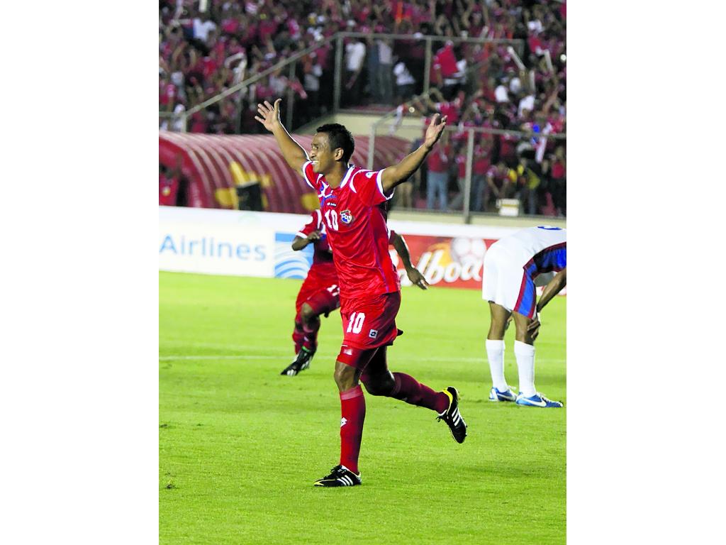 Rolando El Talentoso Escobar hizo un gran partido.(anayansi Gamez)