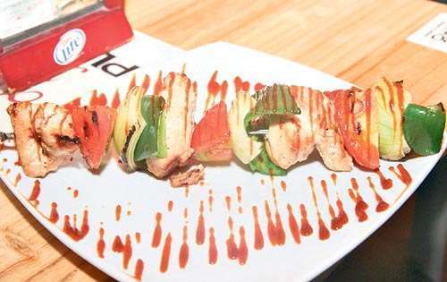 <p> Consejo. El secreto para una buena brocheta es conocer el tiempo de cocción de cada uno de sus ingredientes. </p>