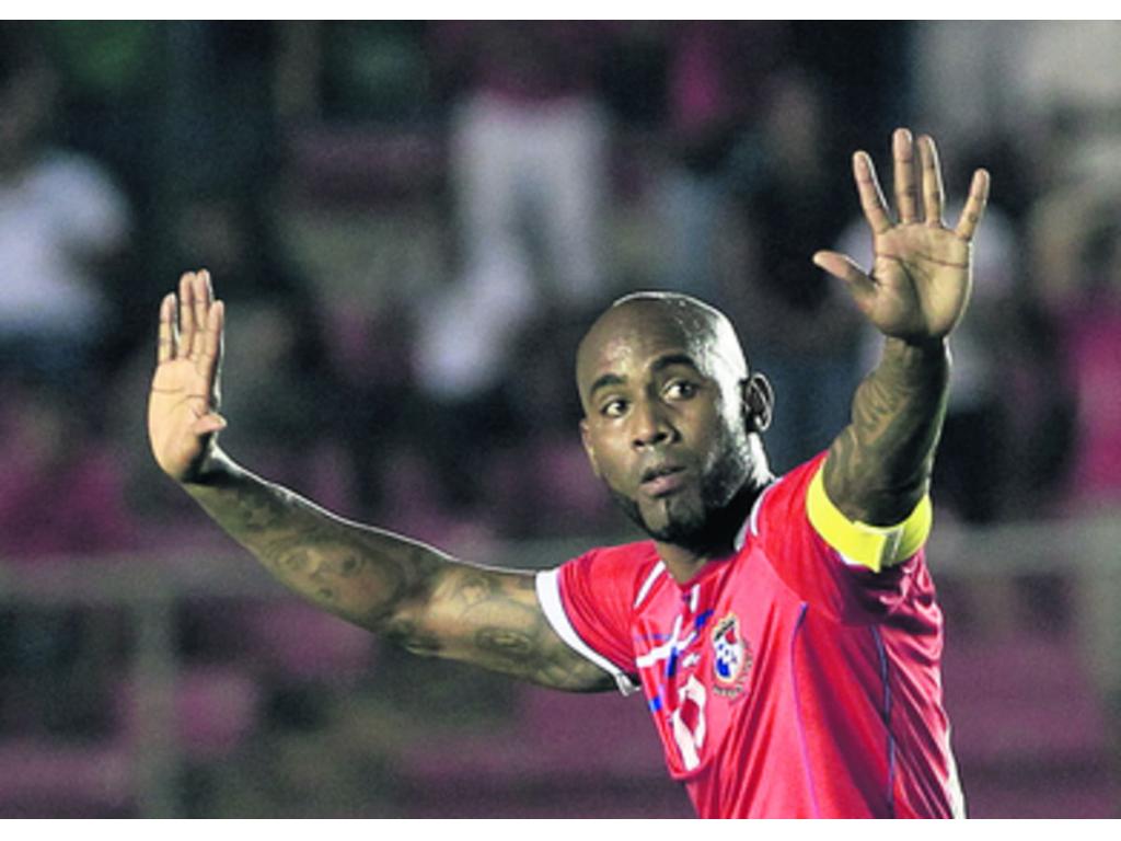 El defensa central de la Selección Nacional de Fútbol Mayor, Felipe Baloy.