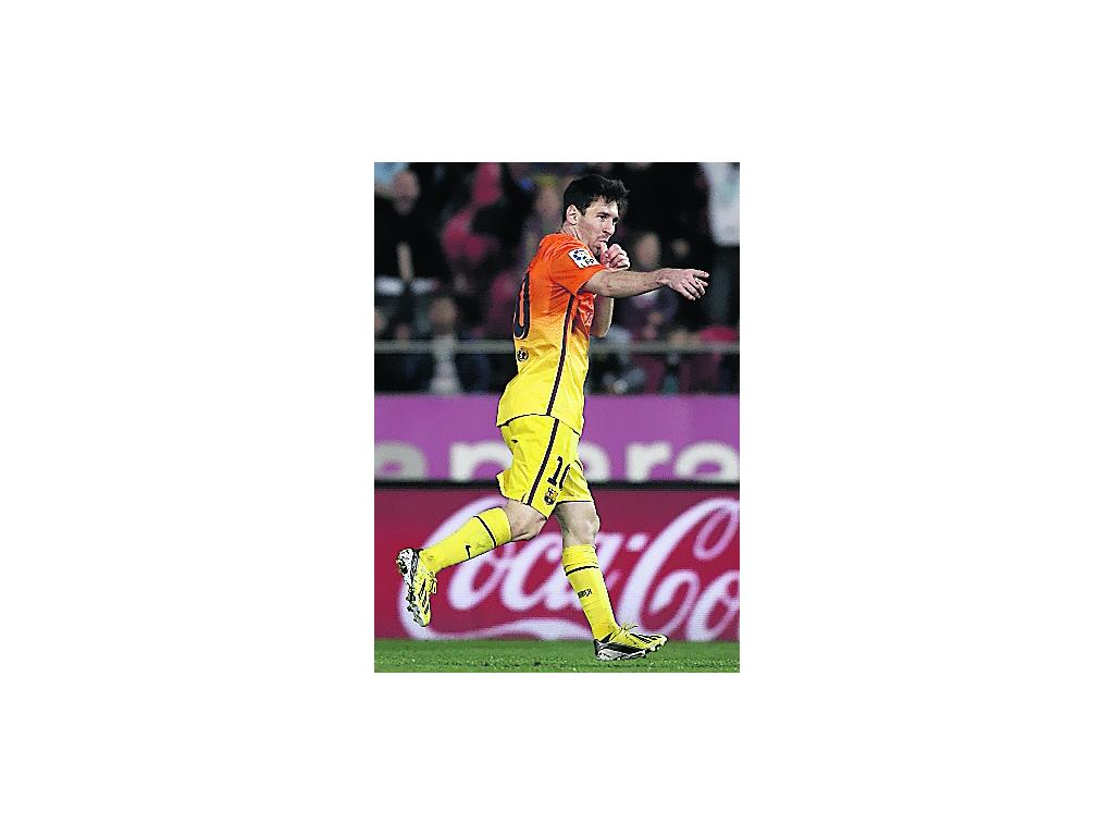 Leonel Messi festeja su gol.(AP)