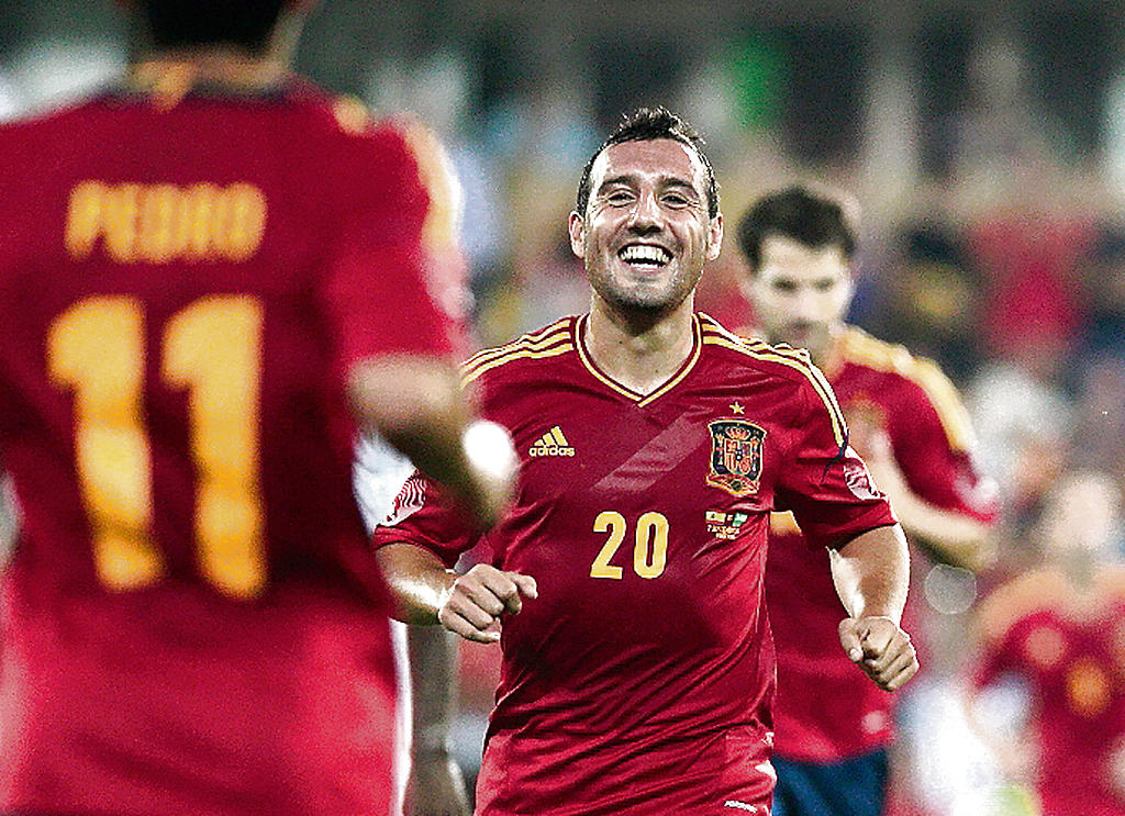 Positivo. Santi Cazorla sigue marcando goles.(AP)