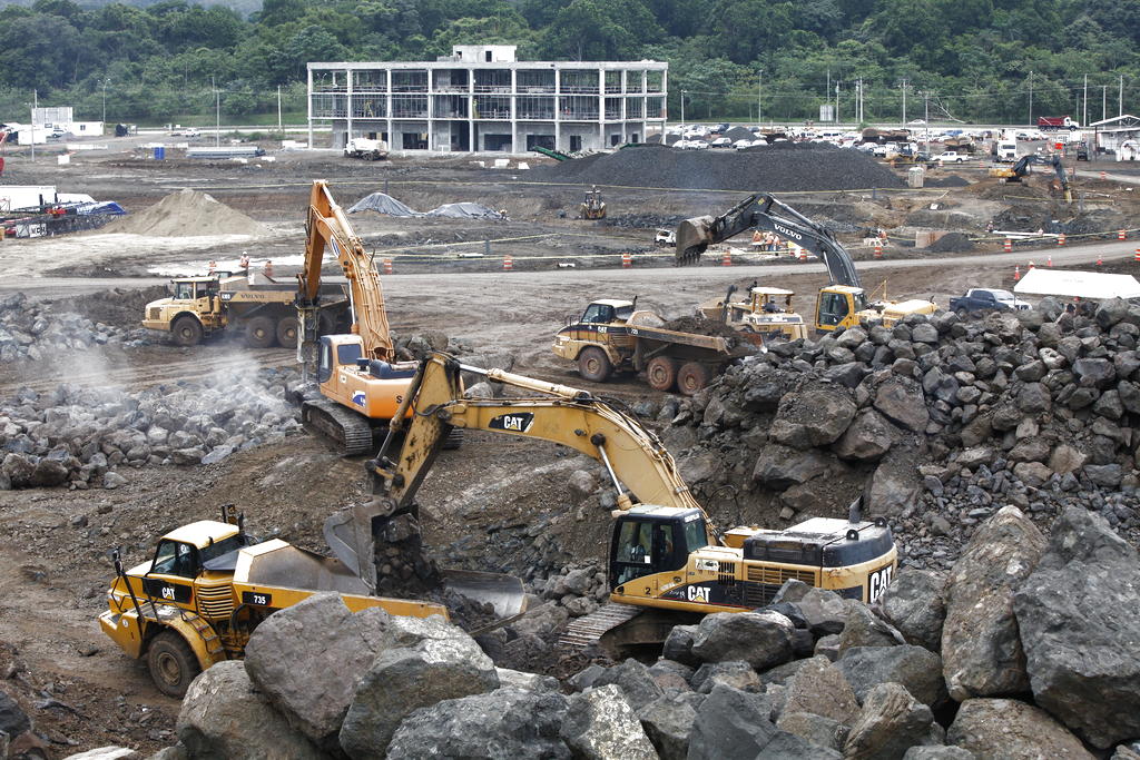 La obra que se levanta sobre una extensión de 40 hectáreas de terrenos, localizada en el antiguo campo de antenas de Albrook o vía que conduce hacia el Puente Centenario. Foto/Noriel Gutiérrez