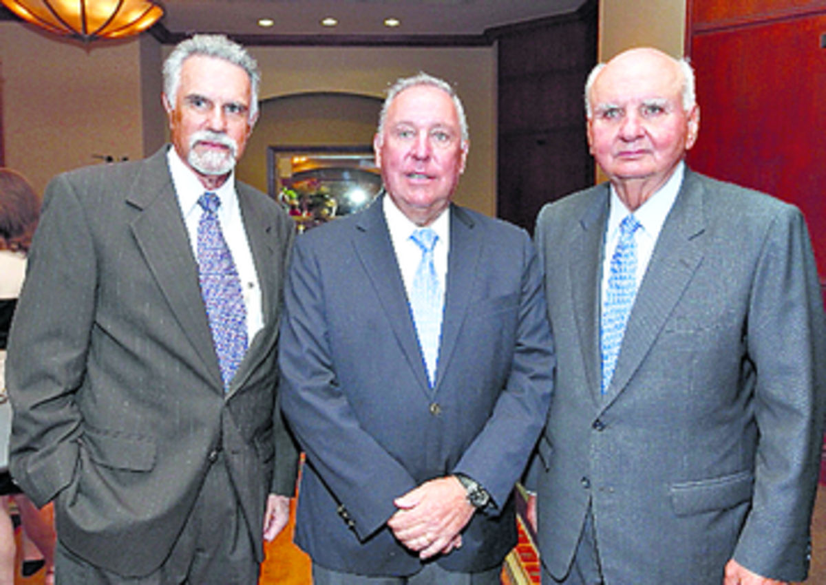 3. Juan David Morgan, Alberto Vallarino y Guillermo Chapman.