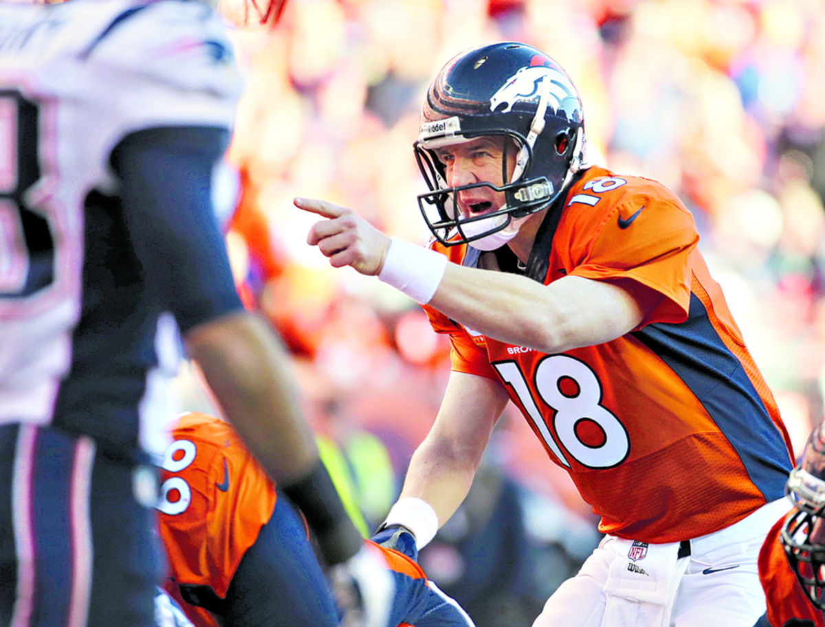 Tal vez los pases de Manning no tengan la parábola perfecta, como lo indicó el estelar cornerback de los Seahawks, Richard Sherman. Pero Manning siempre ha sabido arreglárselas con su astucia y no con el brazo. (AP)