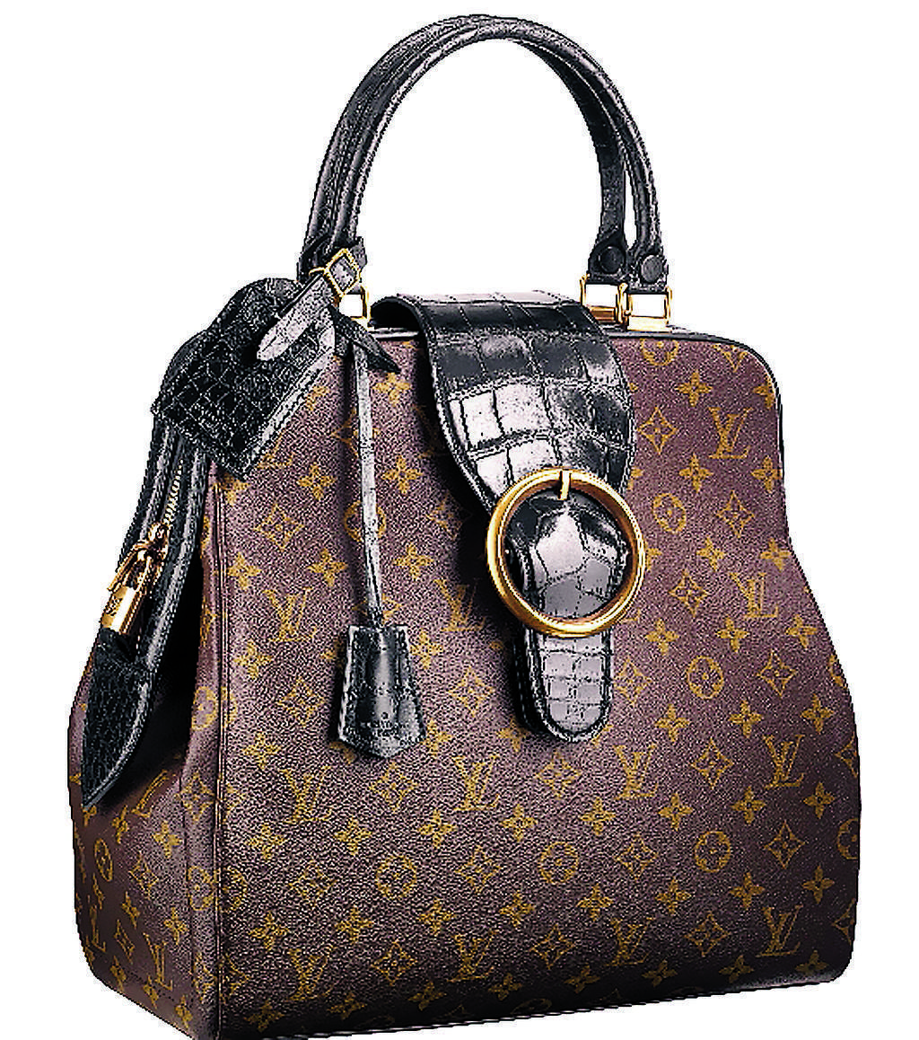 Louis Vuitton. Colección Fall- Winter 2012. Este bolso fue confeccionado con la tan gustada piel de cocodrilo. ()